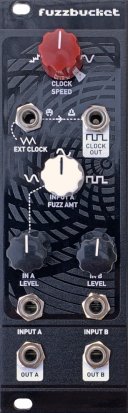 Eurorack Module Fuzzbucket from synthCube