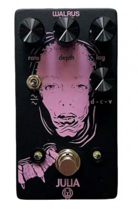 Pedals Module Julia Chorus Black/Pink from Walrus Audio