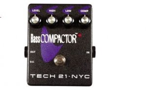 Pedals Module Bass Compactor from Tech 21