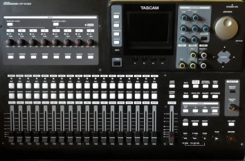 Tascam DP24SD 