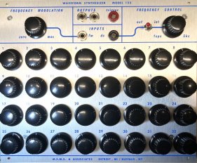 Model 132 Waveform Synthesizer